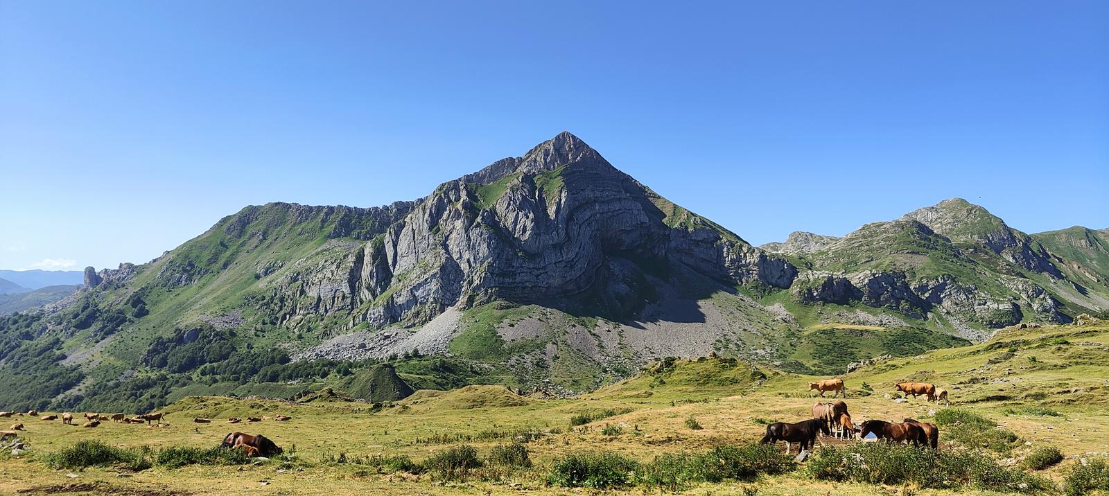 La Peral – PICO MOCOSO, 1.989 m – Villar de Vildas
