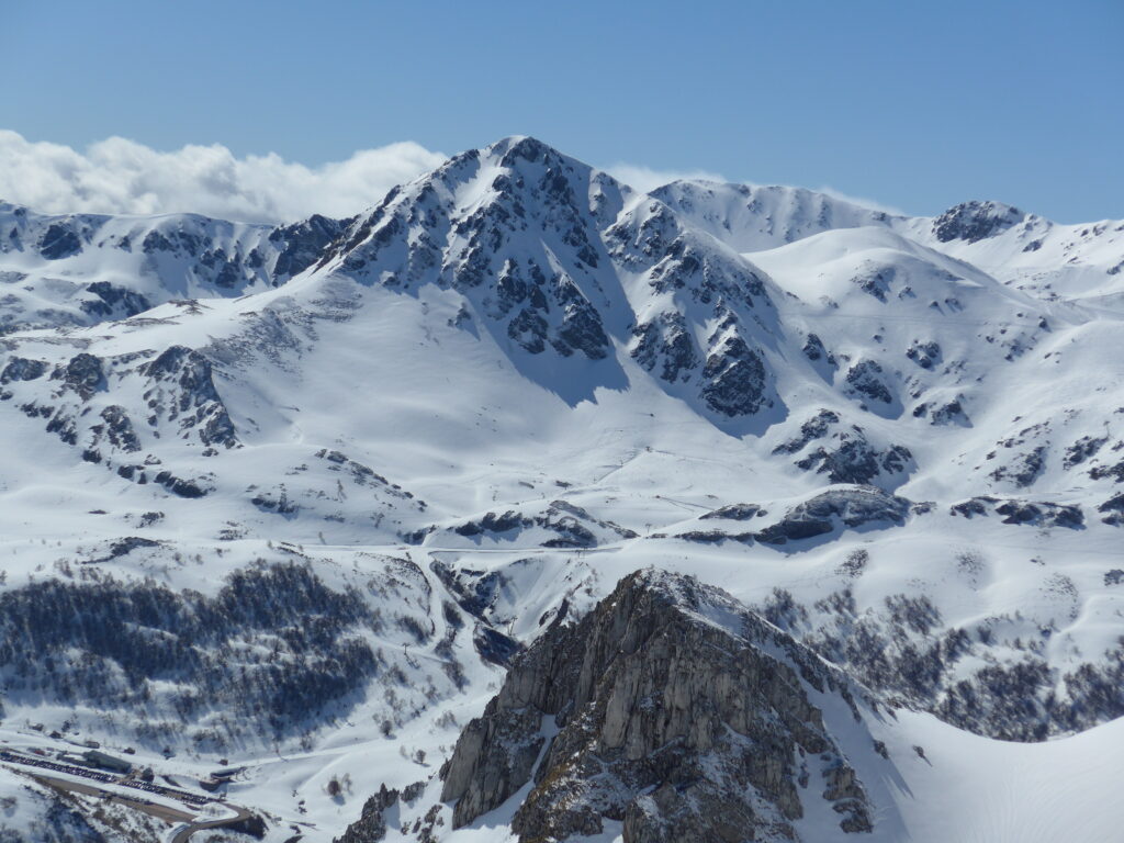 La Raya – PICO AGUJAS, 2.141 m – La Raya